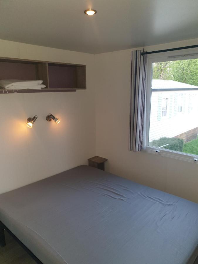Camping Les Rives Du Lac Bois Morin Exterior foto