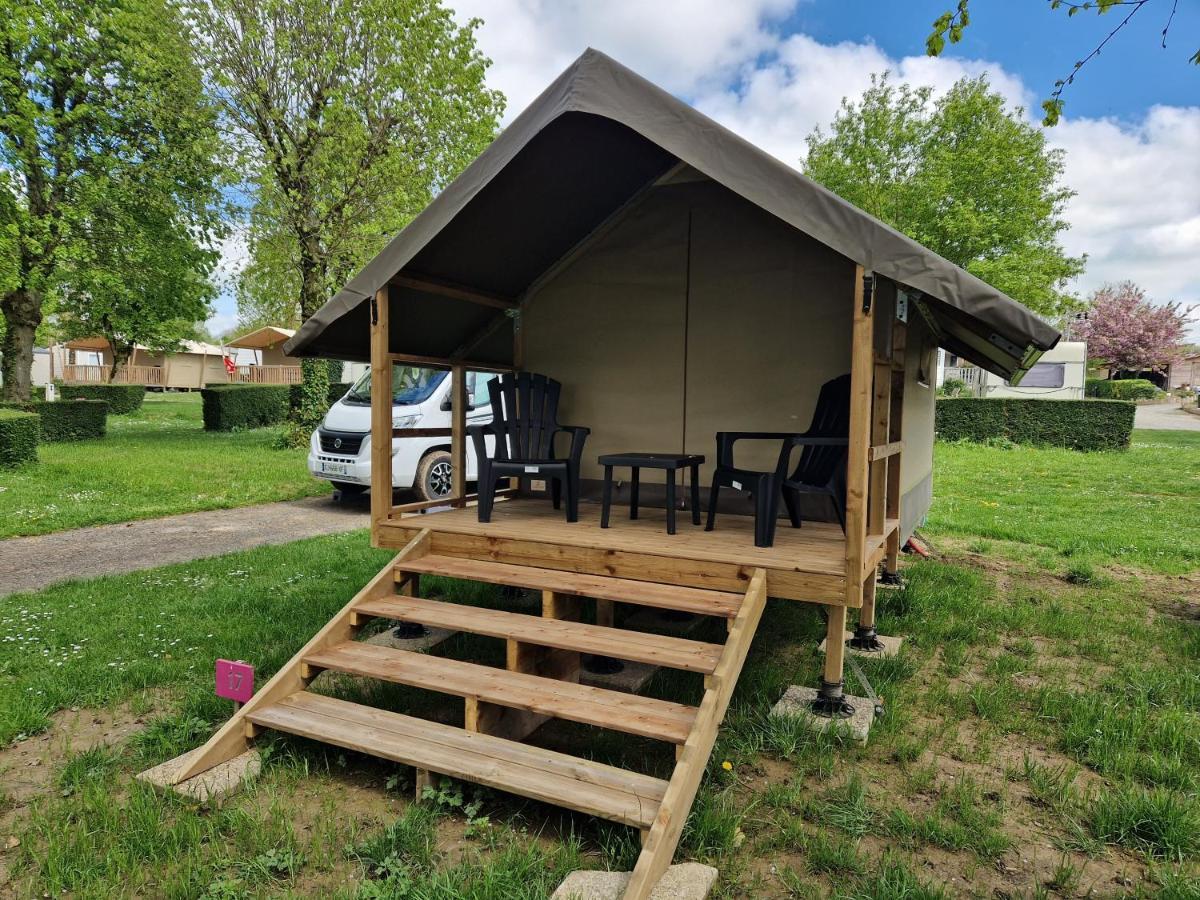 Camping Les Rives Du Lac Bois Morin Exterior foto